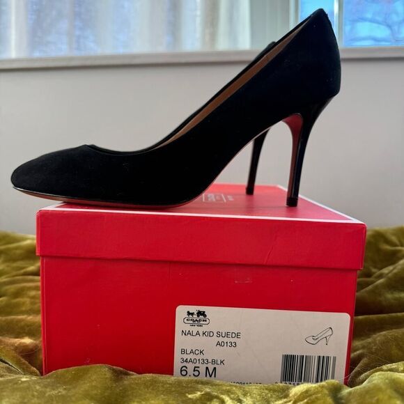 Coach Nala Kid Suede Black & Tortoiseshell  Stiletto Heels NWT size 6.5 - Picture 8 of 10